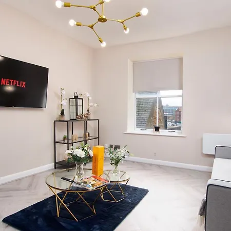 Apartment The Exquisite Gems Of Central Whitby - The Only Garden Terrace - 2 Apartments Whitby