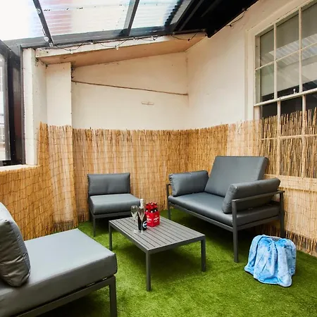 The Exquisite Gems Of Central Whitby - The Only Garden Terrace - 2 Apartments Whitby